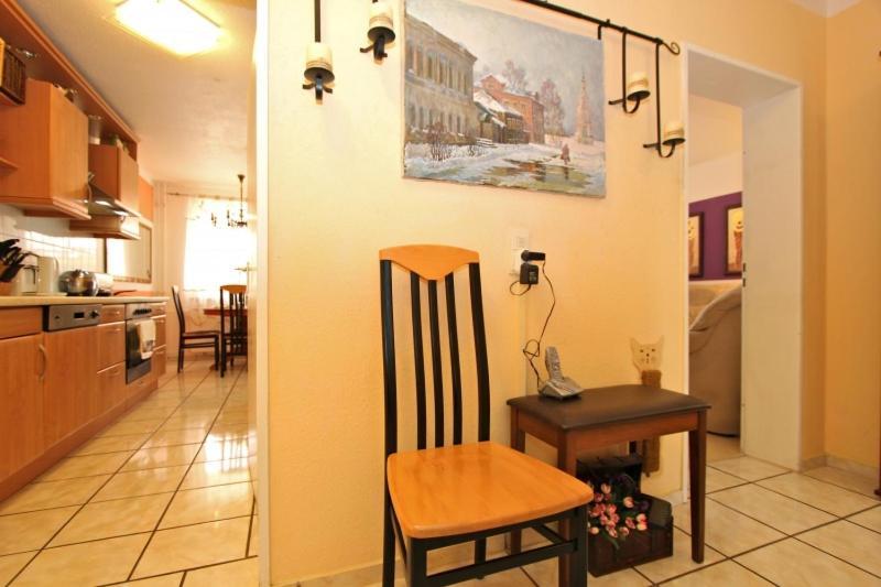 Private Rooms Laatzen Hannover Bagian luar foto