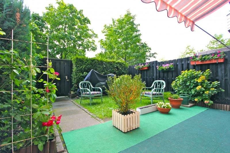 Private Rooms Laatzen Hannover Bagian luar foto